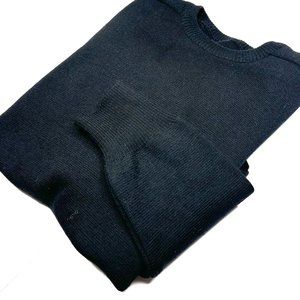 MEN'S SWEATER - SIZE‎ MEDIUM. BLACK. LONG SLEEVE. UNIQUE